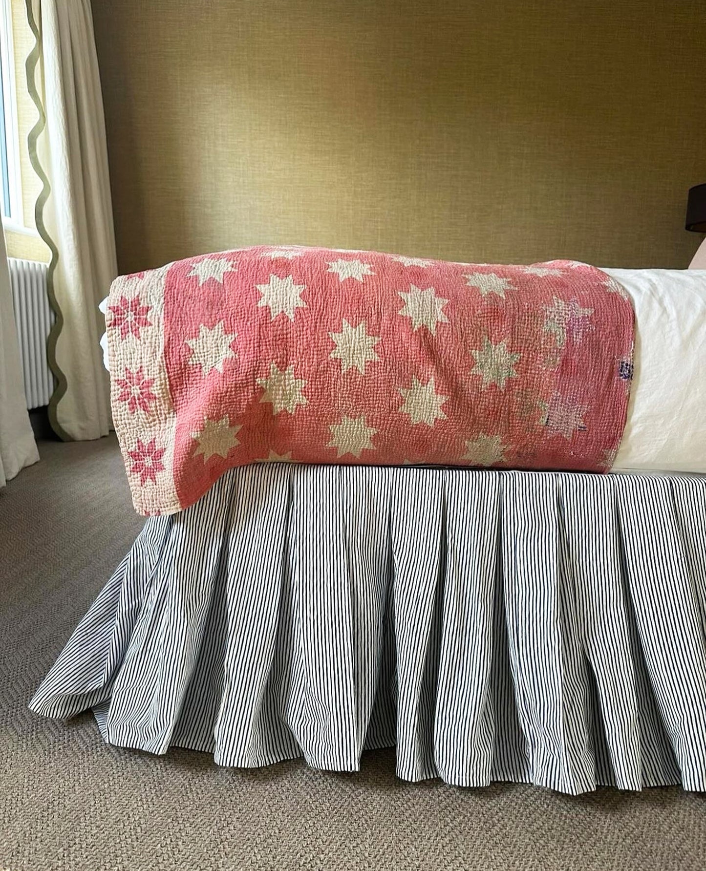 Paros Blue Stripe Bed Skrt